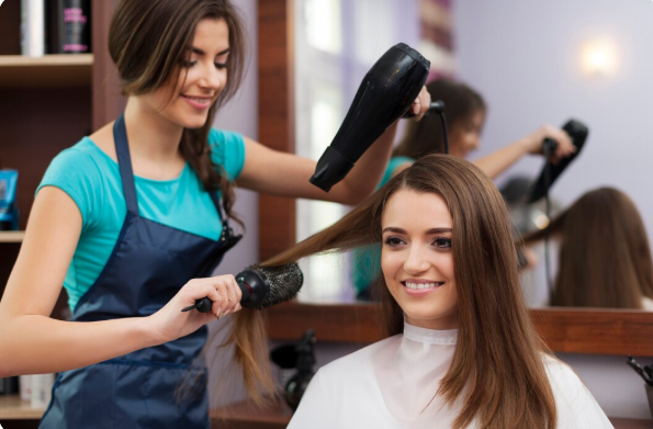 Expert Hair Styling Services in Caloundra: What to Expect Before You Book
